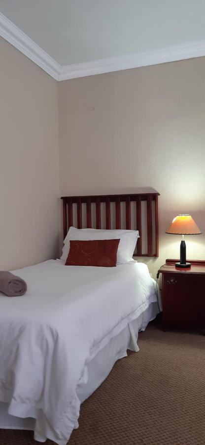 The Historic Hogsback Inn Dış mekan fotoğraf