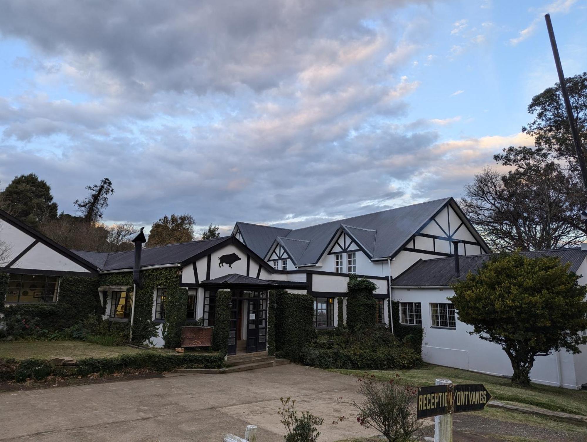 The Historic Hogsback Inn Dış mekan fotoğraf